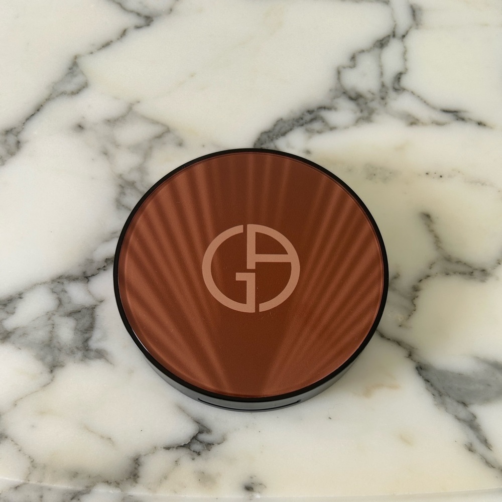 Giorgio Armani Luminous Silk Bronzing Powder | Shade 100